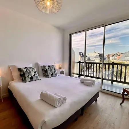 Les Forges-f2 Front De Mer-4 Pers, Wifi & Parking Apartmán *